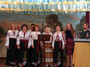 Церковний хор співає не лише під час Служби Божої